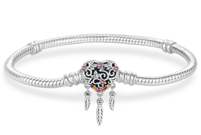 Detailed Love Heart Dream Charm Bracelet
