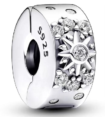 Star Bursting Diamante Round Charm